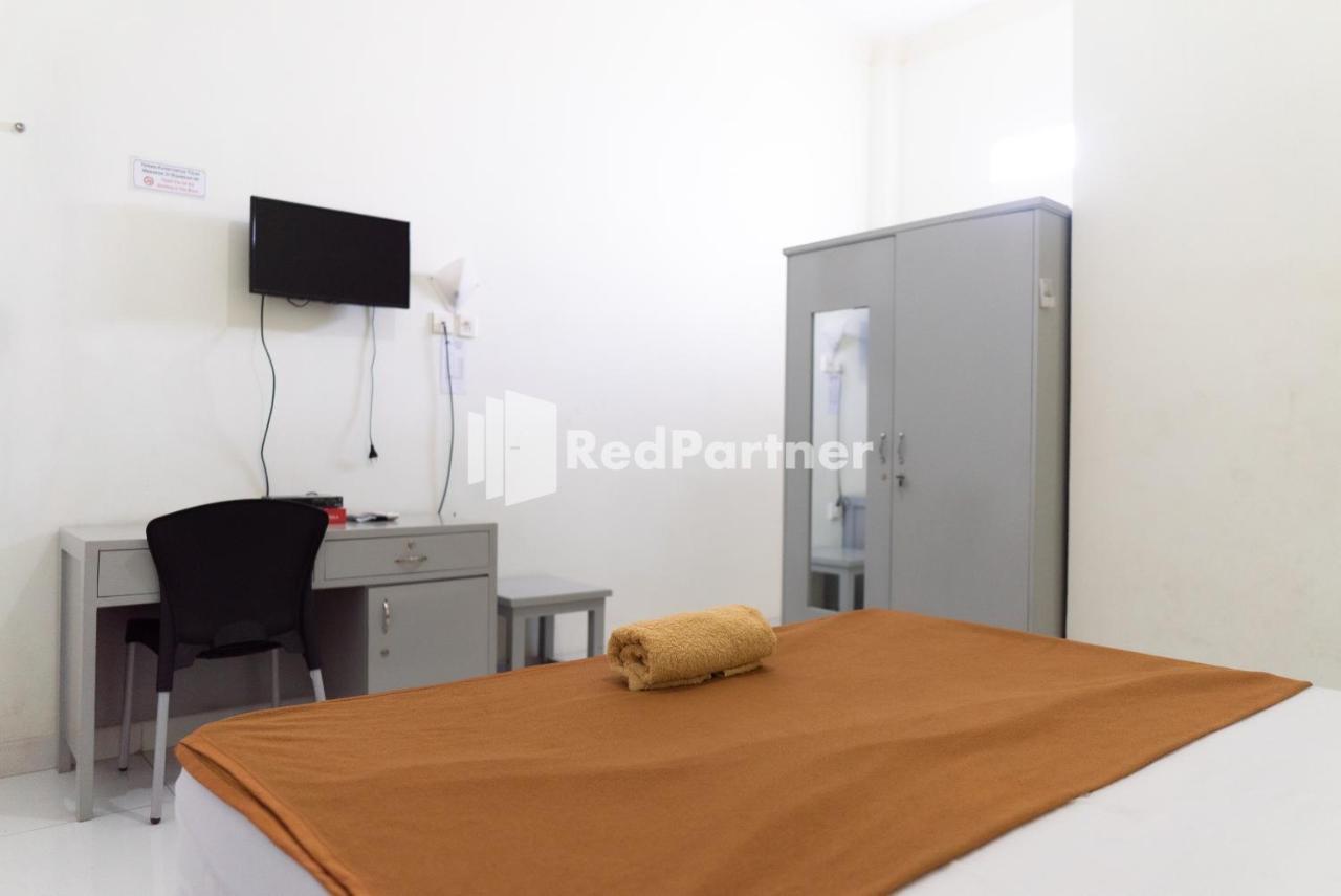 Wisma Aini Syariah Mitra Reddoorz Bandar Lampung Extérieur photo