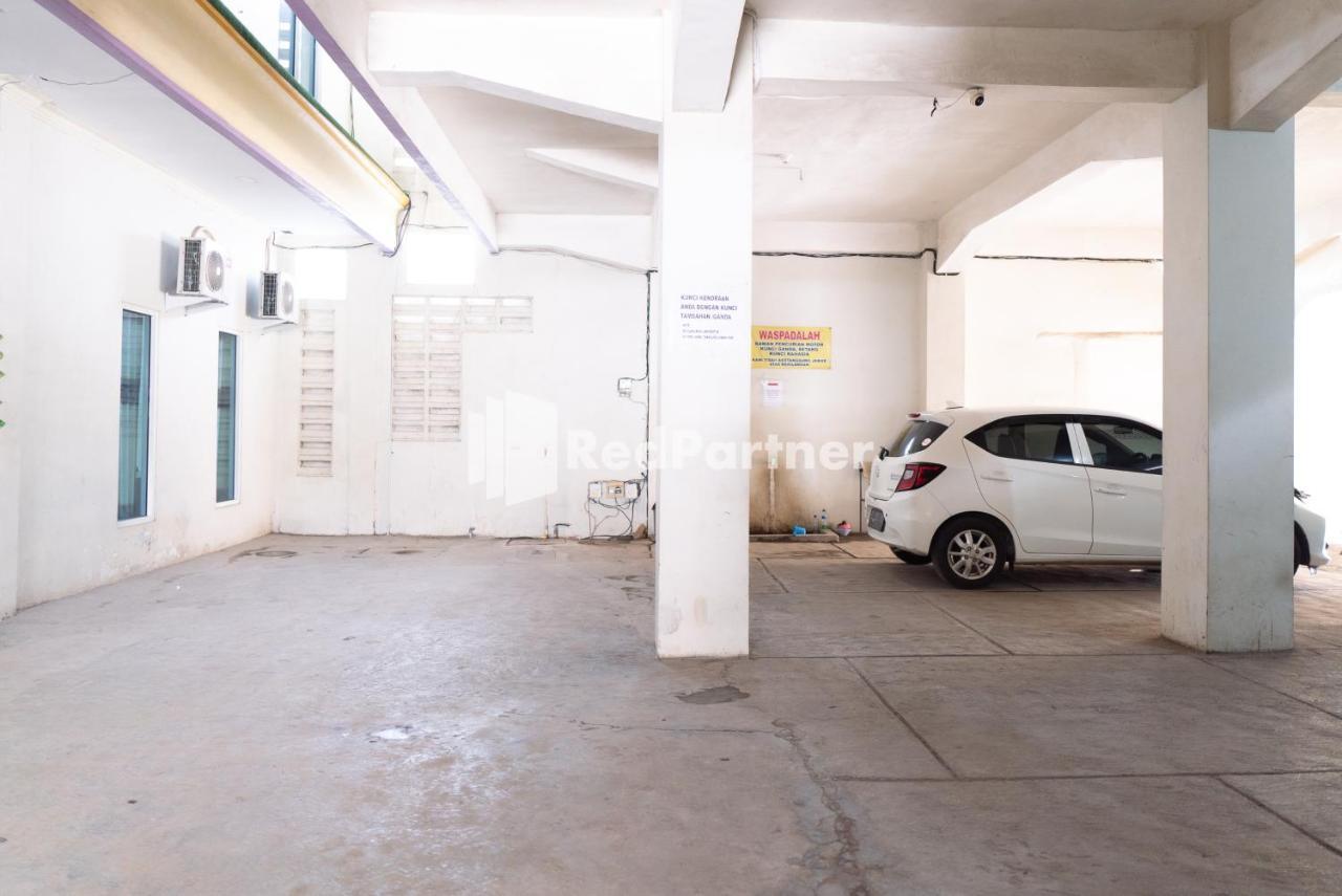 Wisma Aini Syariah Mitra Reddoorz Bandar Lampung Extérieur photo