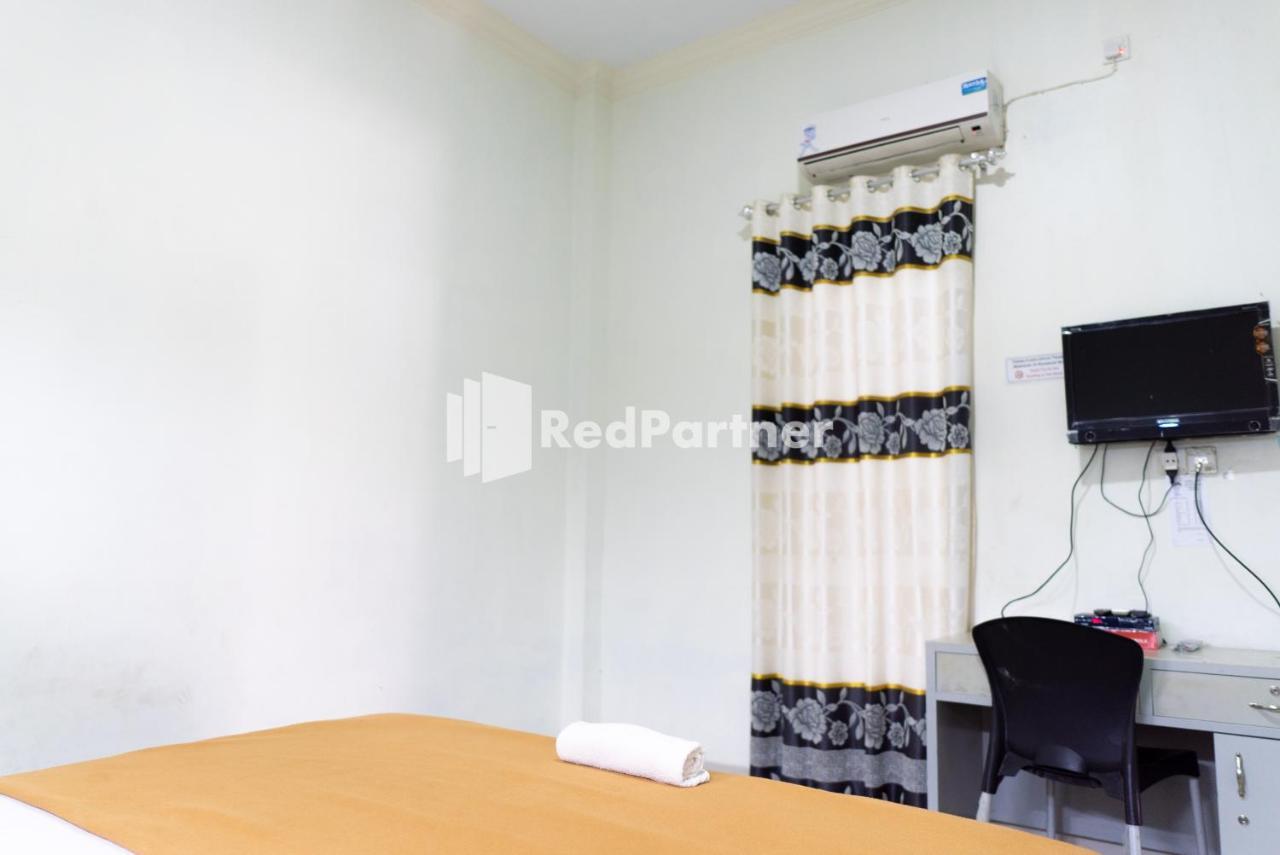 Wisma Aini Syariah Mitra Reddoorz Bandar Lampung Extérieur photo