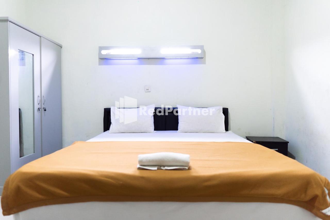Wisma Aini Syariah Mitra Reddoorz Bandar Lampung Extérieur photo